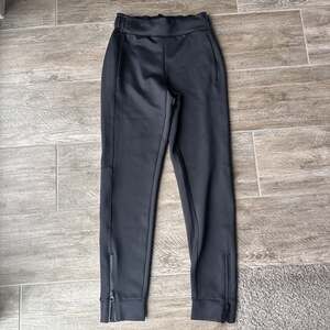 Jo & Jax Dancewear Youth Large Black Joggers New With Tag Jo And Jax